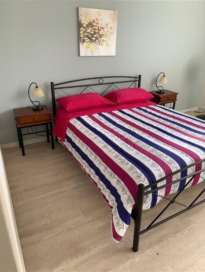 Garden House Apartment Аргостолион Екстериор снимка