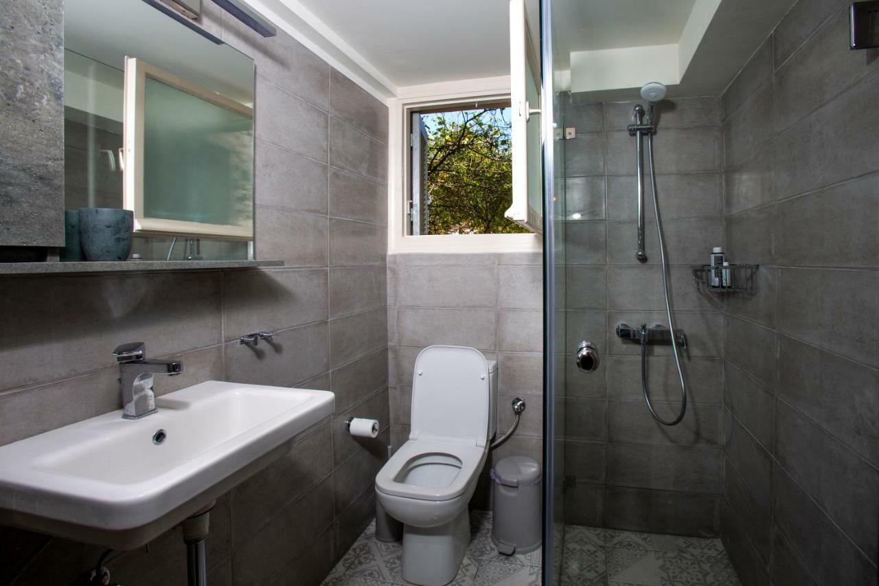 Garden House Apartment Аргостолион Екстериор снимка